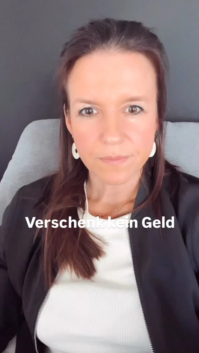 💯Dokumentation sichert Umsatz.

In vielen Zahnarztpraxen gehen täglich Einnahmen verloren 
nicht wegen schlechter Arbeit,
sondern wegen fehlender Struktur in der Dokumentation.

💯Unklare Einträge💯
💯Fehlende Details💯
💯Keine festen Zuständigkeiten💯

Wer Rechtssicherheit und stabilen Praxisumsatz will, braucht ein klares System.

Denn gute Arbeit allein reicht nicht.
Du musst sie auch beweisen können.

Schreib „SYSTEM“ in die Kommentare, wenn du wissen willst, wie das konkret funktioniert.

#zahnärzte #praxisalltag #praxisgründung