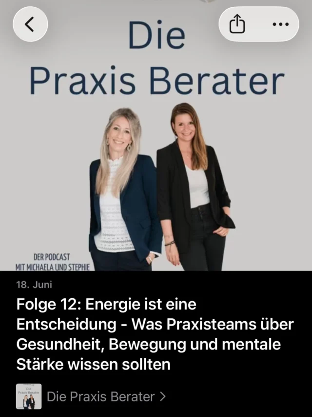 Erschöpfung im Praxisalltag ist kein Schicksal. Sie ist oft das Ergebnis von Gewohnheiten, die man nie hinterfragt hat. In dieser Folge werden wir konkret: Wir teilen unsere persönlichen Routinen rund um Sport, Bewegung und mentale Gesundheit und zeigen, warum Eigenverantwortung für die eigene Energie nicht egoistisch, sondern professionell ist. 
Du nimmst heute mindestens eine Sache mit, die du morgen früh anders machen kannst. Versprochen!
Alles Liebe
Michaela & Stephie

Link zum Podcast findest du in der Bio!