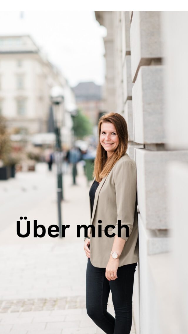 Wusstet ihr eigentlich, dass meine Familie und meine Freunde mich Mika nennen?

Ich muss oft in den Praxen lachen, wenn ich mit „Michaela“ aufgerufen werde und nicht sofort reagiere – und keiner weiß, was eigentlich los ist.

💯Ein bisschen Chaos, ganz viel Ich
💯Zwischen Alltag und Lieblingsmoment
💯Nicht perfekt aber Echt
💯Manchmal reicht genau das, denn das bin ich.

Liebe Grüße 😍